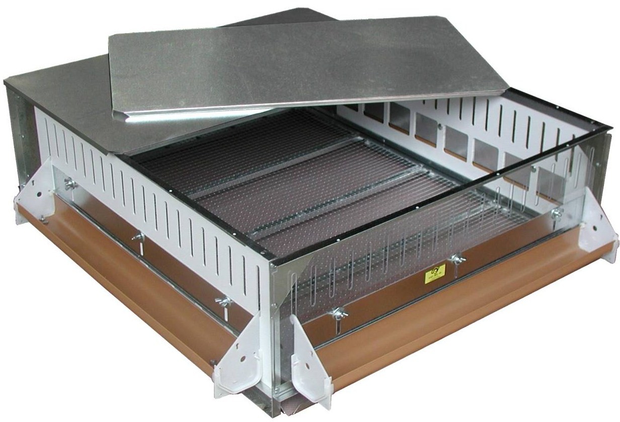G.Q.F Brooder Box, 595NZ Heat Lamps & Brooders Incubators NZ, for
